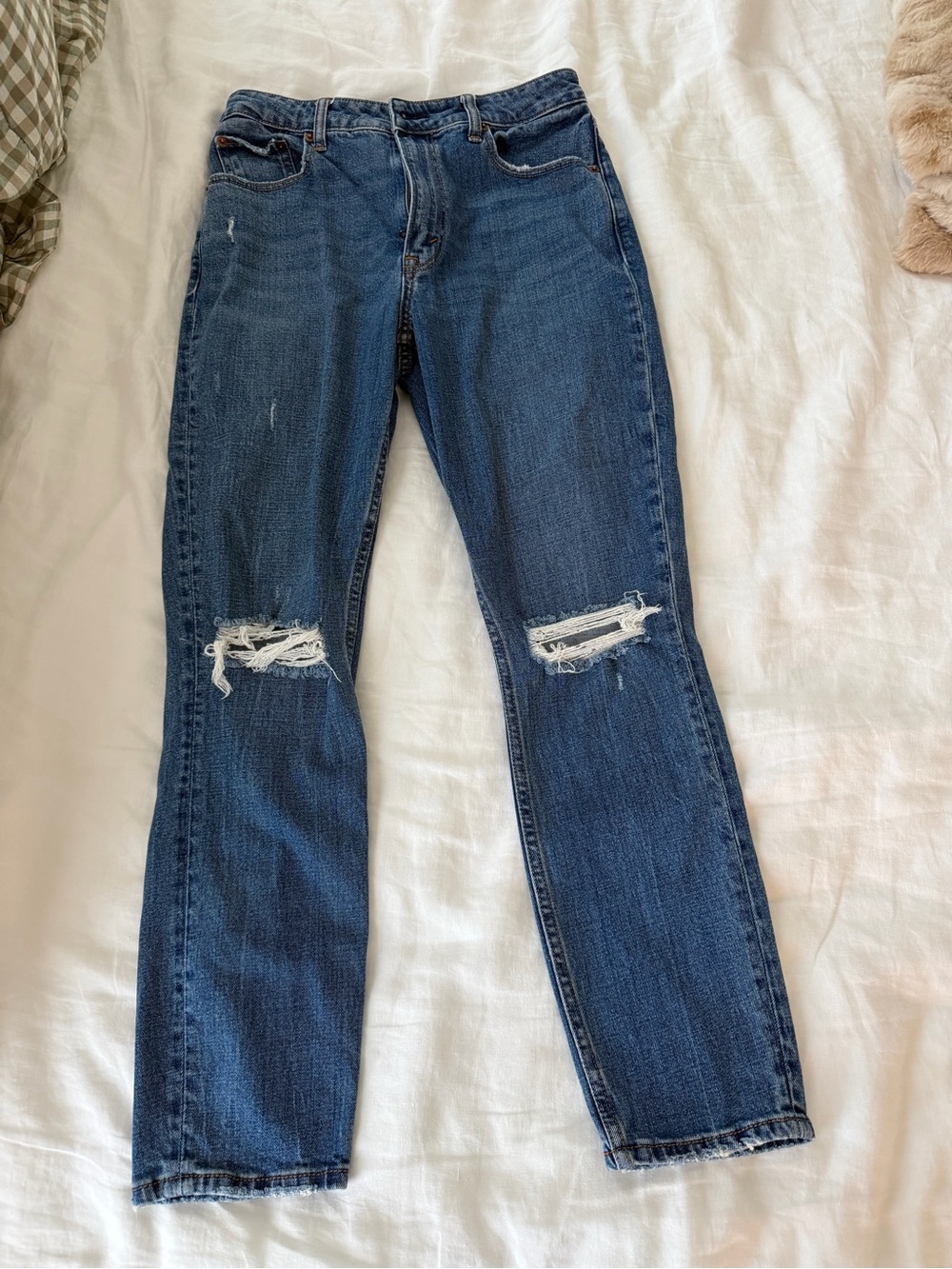 Abercrombie & Fitch Dark Blue Straight-Leg Ripped Jeans